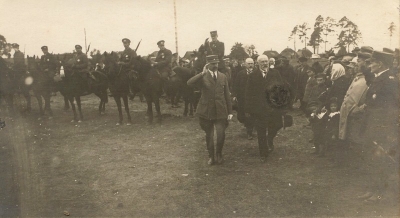 piemineklis atklāts