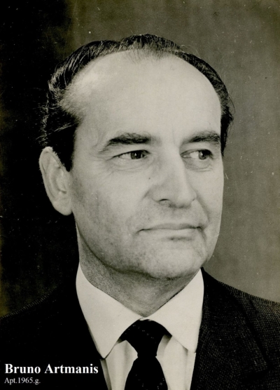 B.Artmaņis