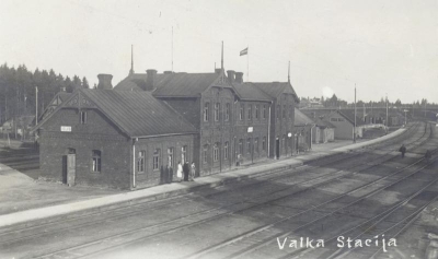 Pārbūvētā Valkas dzelzceļa stacija (bijusī ValkaII).